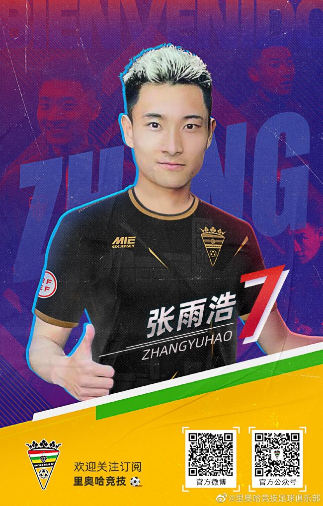 现场，兄弟五人看着一幅幅老照片并分享了不少美好的过往和趣事：一起吃宵夜、一起参加冰桶挑战、一起录歌，一幅幅画面闪过，昨日仿似重现